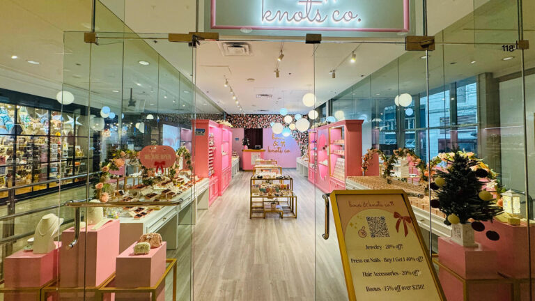 bows and knots co jewelry store thumbnail