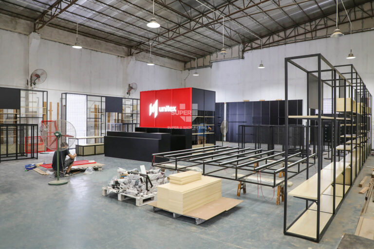 info arcular sports outdoor store fixtures
